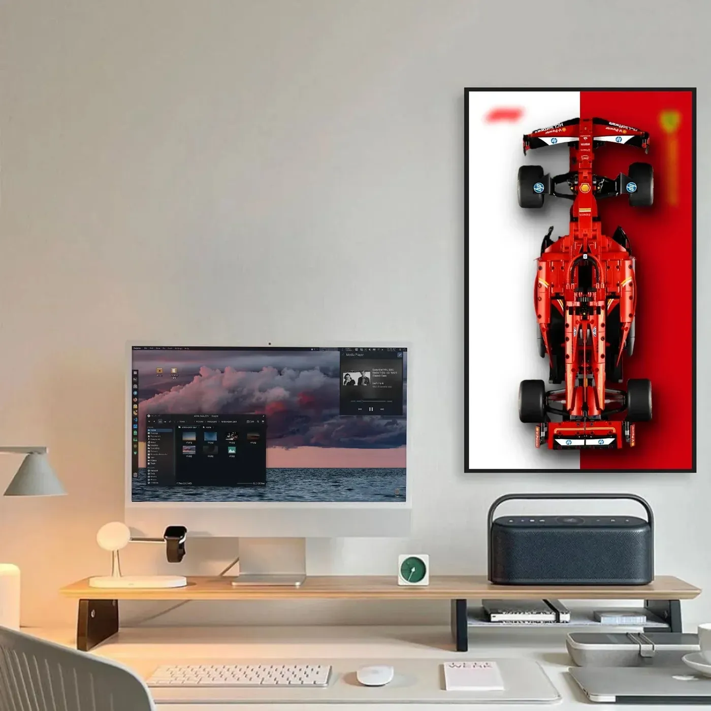 [Seria SplitBackdrop™] Ramka ścienna do samochodów F1 LEGO Technic — 10