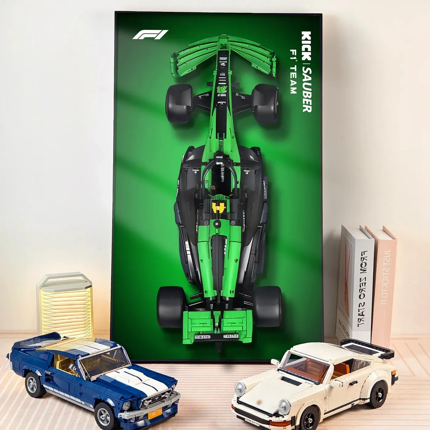 Wand-Displayrahmen für CADA KlCK Sauber F1 Team C44 2024 C64010W — 3
