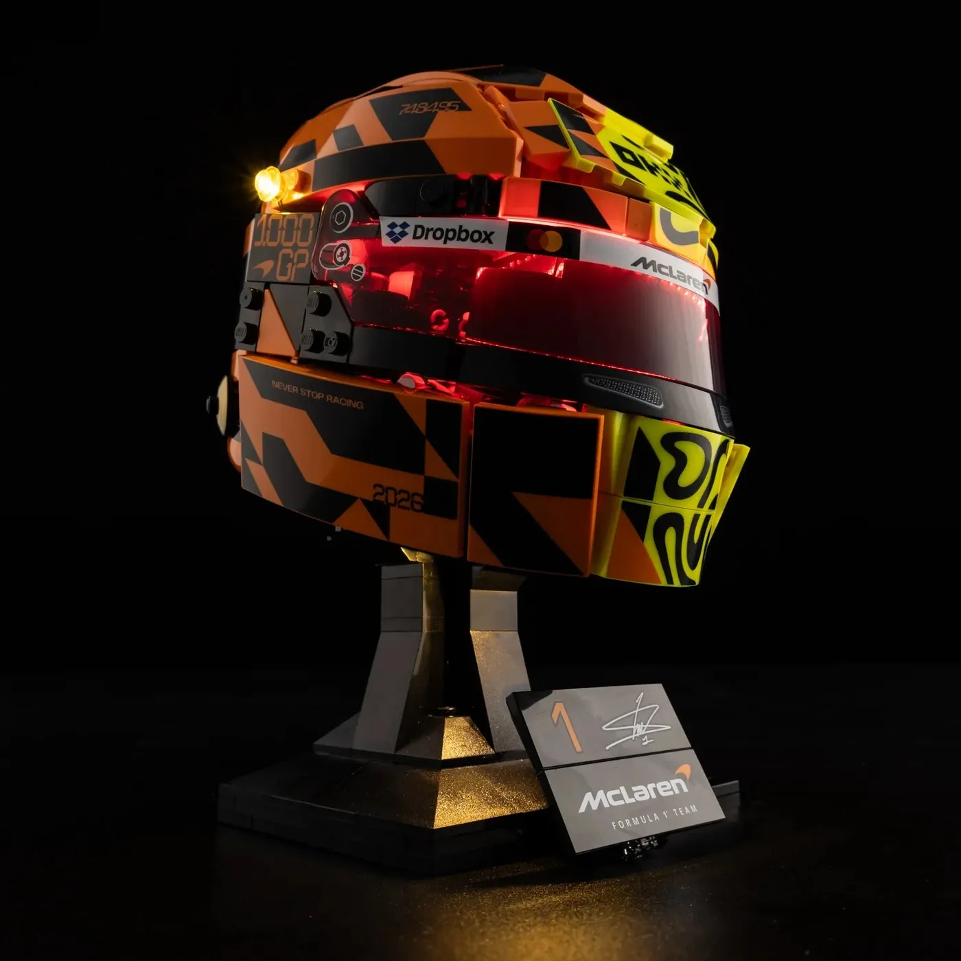 Premium belysningskit kompatibel med LEGO® Editions McLaren Mastercard F1® Team Lando Norris Helmet 43023 — 9