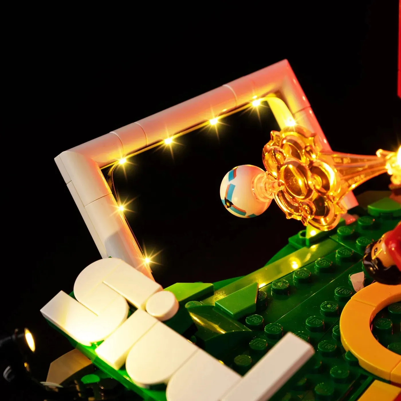 Premium apšvietimo rinkinys, suderinamas su LEGO® Editions Cristiano Ronaldo – Soccer Highlights 43012 — 13
