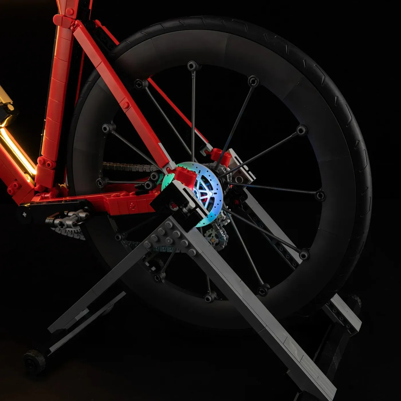 Premium-Beleuchtungsset kompatibel mit LEGO® Icons Road Bike 11380 — 38