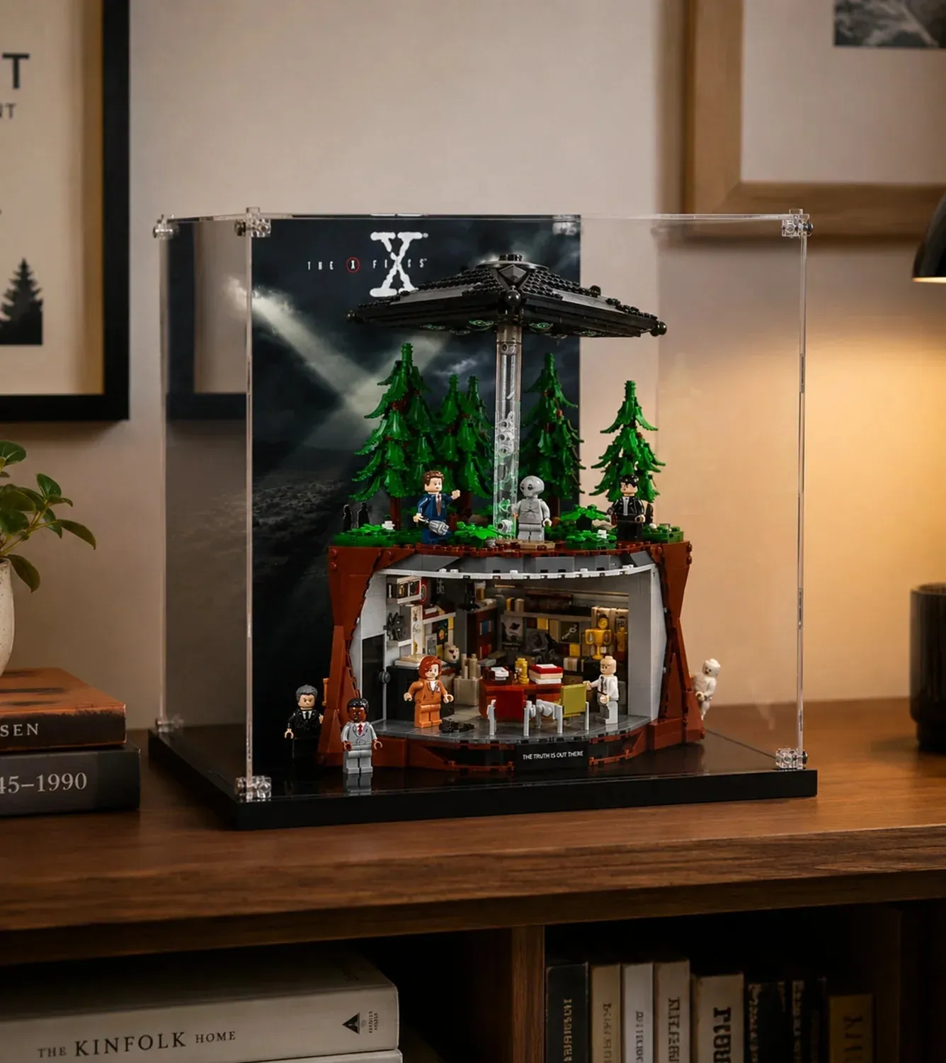 Vitrine für LEGO Ideas The X-Files 21369 — 11