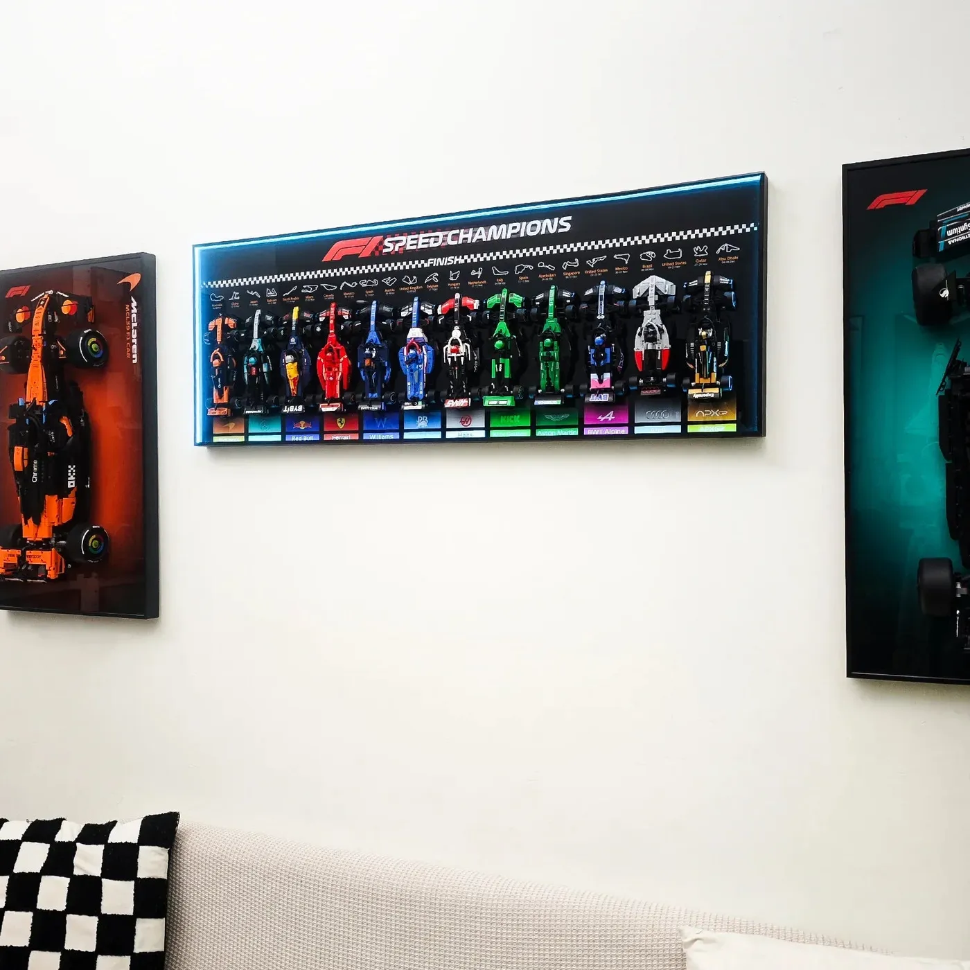 Display Wall Frame for LEGO Speed Champions F1 Series 12-in-1 / Horizontal — 16
