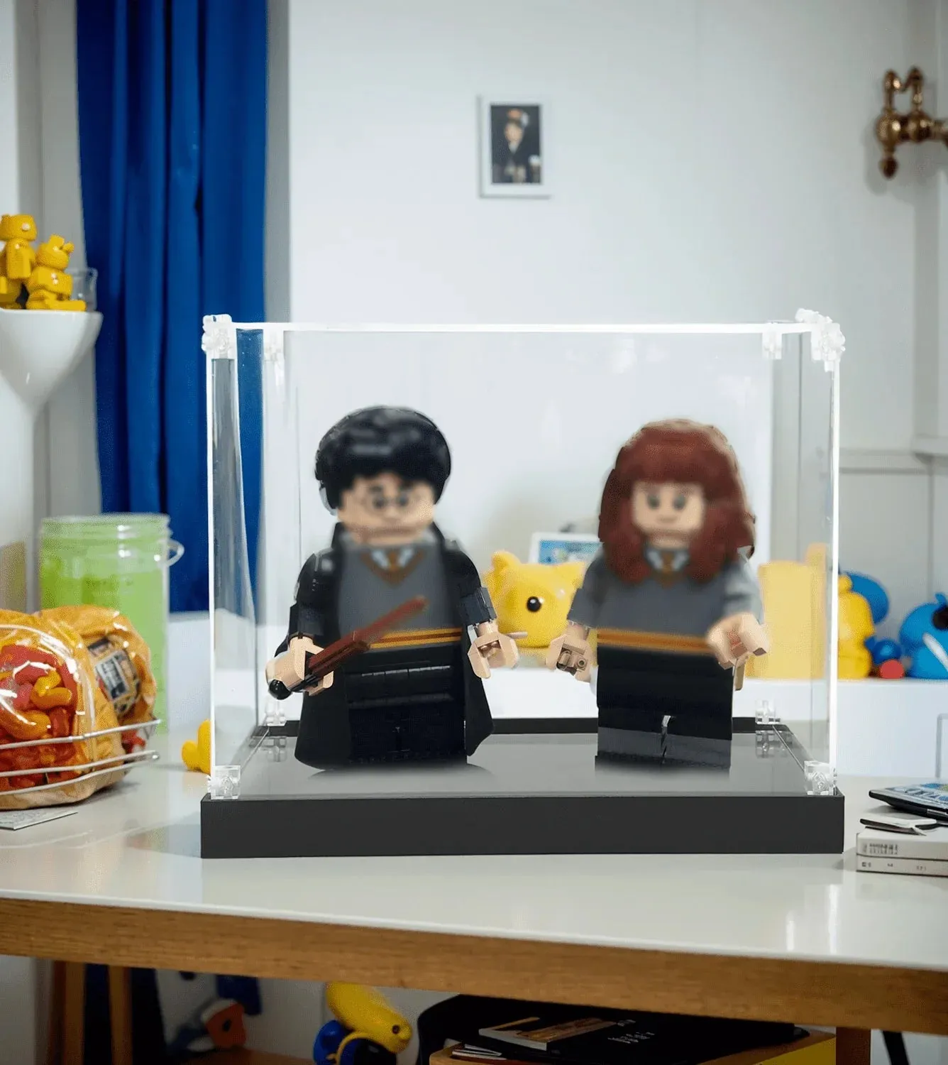 Vitrine für LEGO Harry Potter & Hermione Granger 76393 — 6