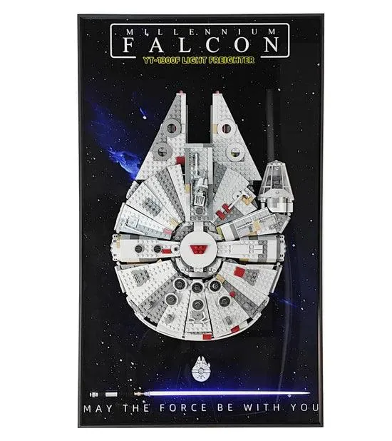 Kann der LEGO Millennium Falcon an der Wand montiert werden?