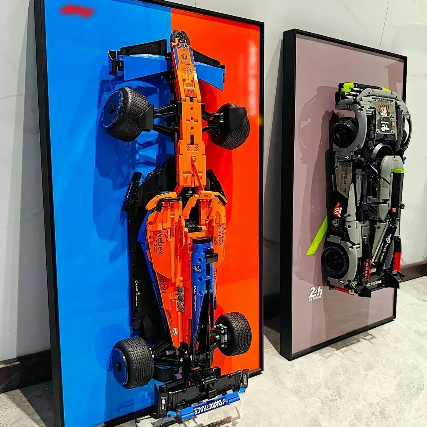 [Seria SplitBackdrop™] Ramka ścienna do samochodów F1 LEGO Technic — 14