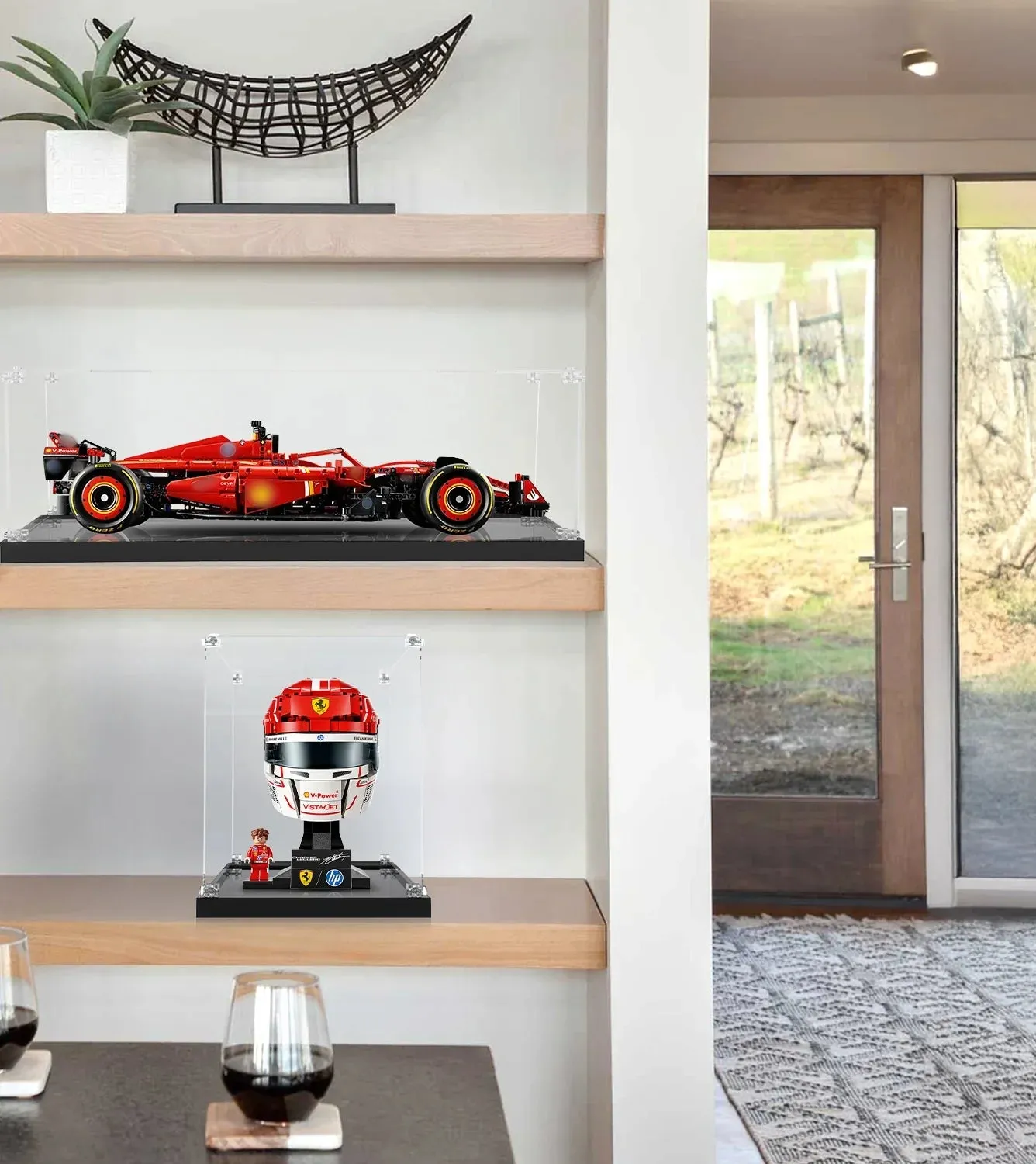 Vitrine für LEGO® Scuderia Ferrari HP Charles Leclerc Helmet 43014 — 11