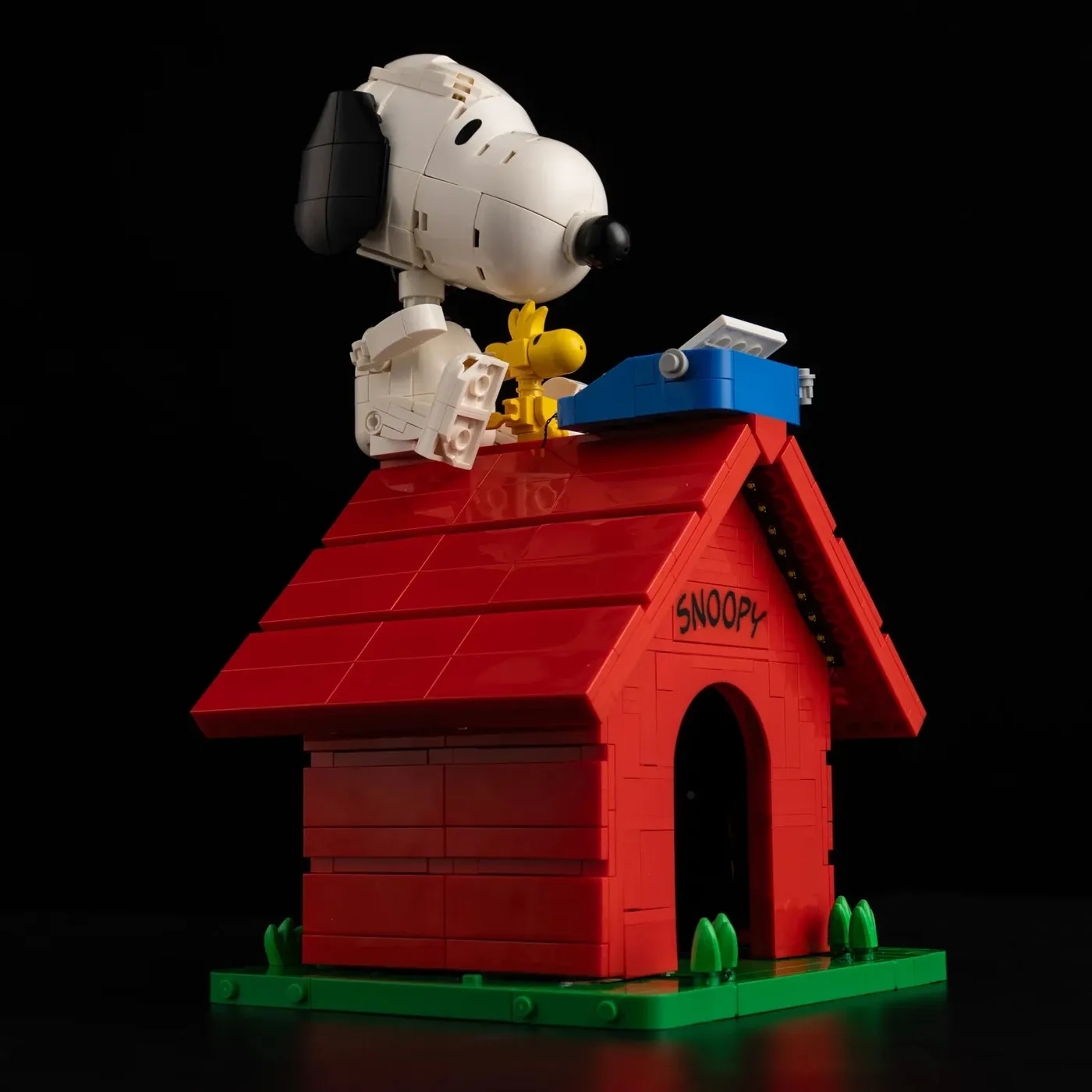 Premium-Beleuchtungsset kompatibel mit LEGO Ideas Peanuts: Snoopy's Doghouse 21368 — 9