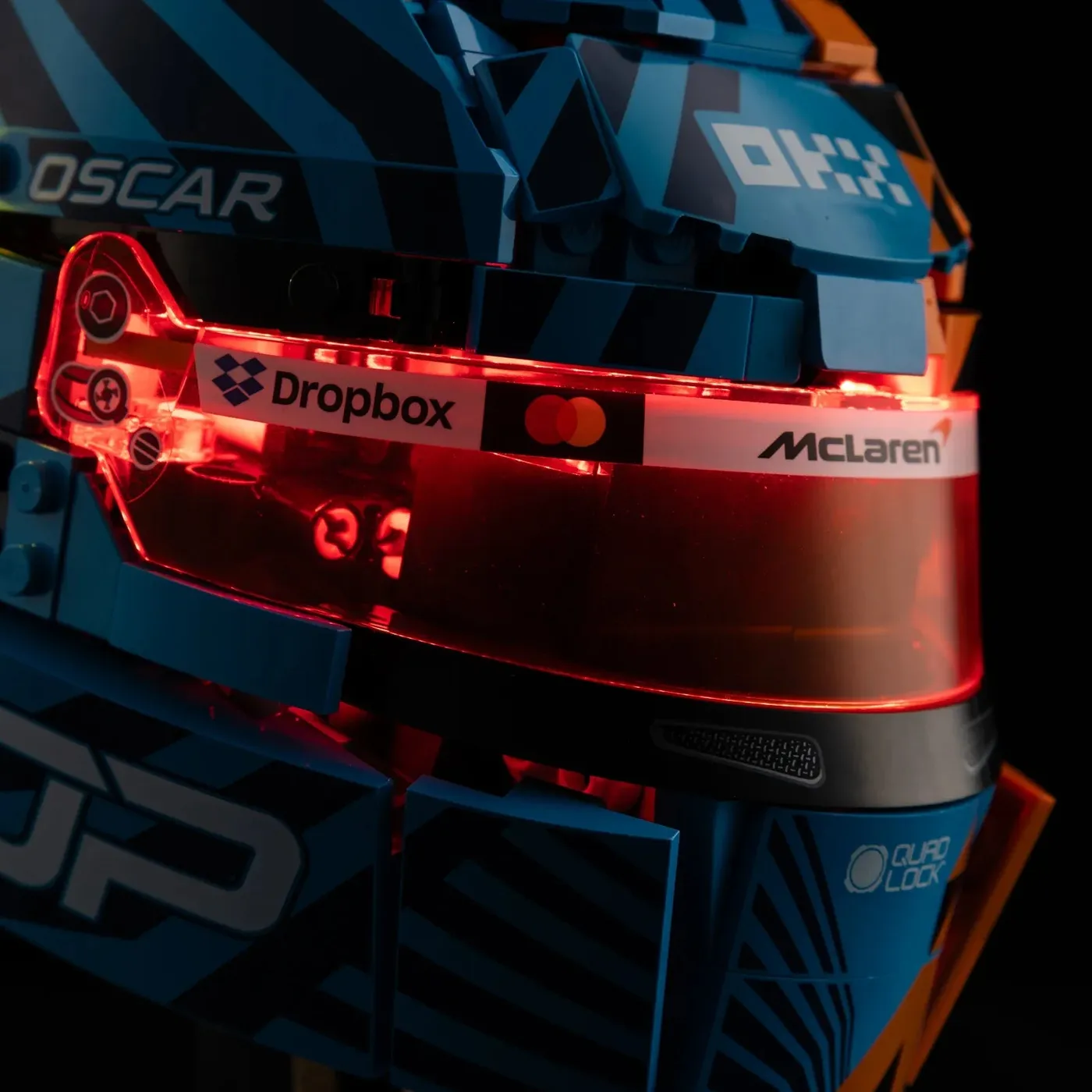 Premium belysningskit kompatibel med LEGO® Editions McLaren Mastercard F1® Team Oscar Piastri Helmet 43017 — 12