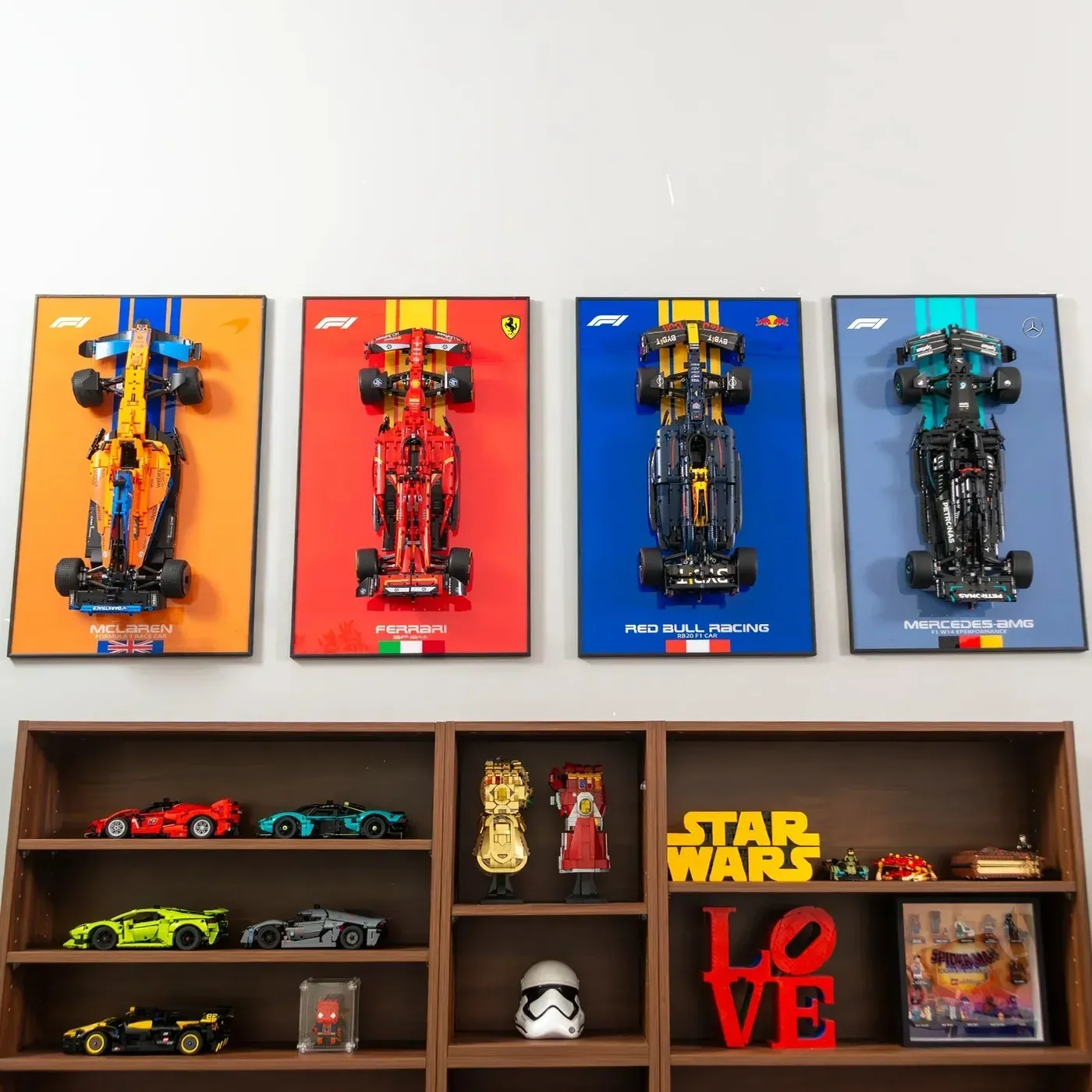 Väggmonterad displayram för Lego Technic™ Mercedes-AMG F1 W14 E Performance (42171) — 29