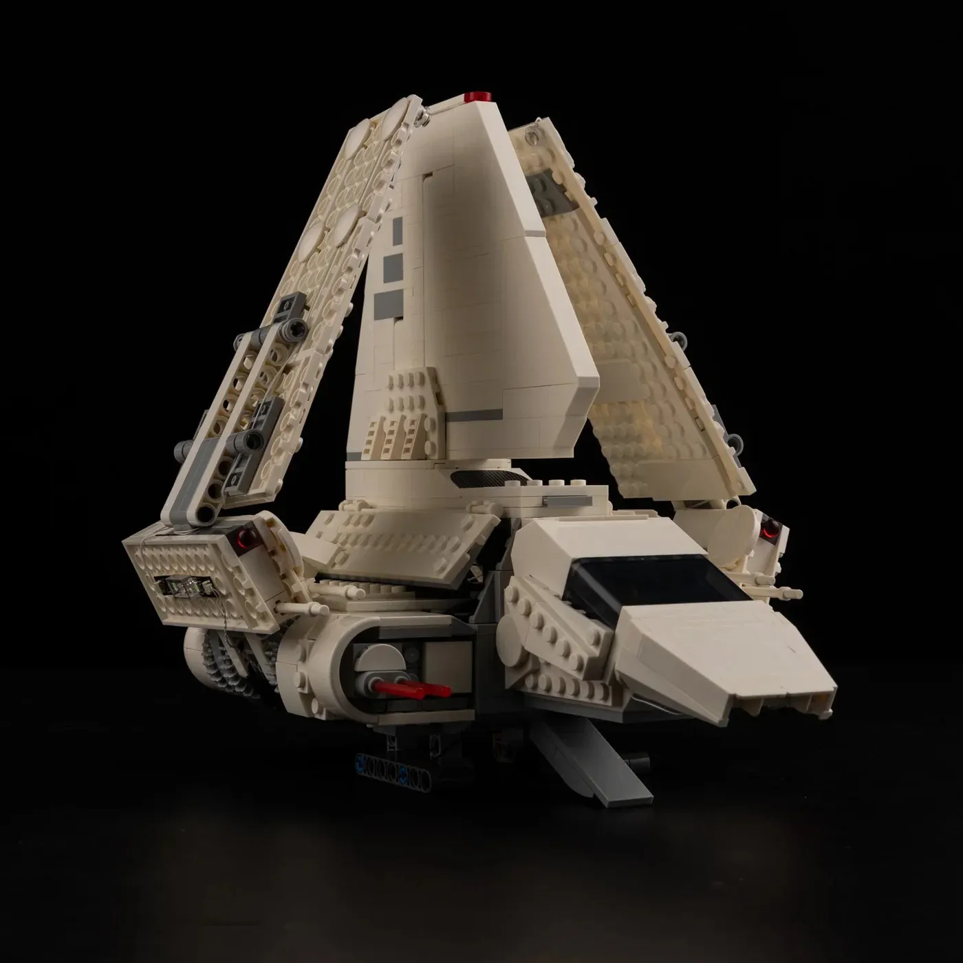 Zestaw oświetlenia Premium kompatybilny z LEGO Star Wars™ Imperial Lambda-Class Shuttle 75459 — 5