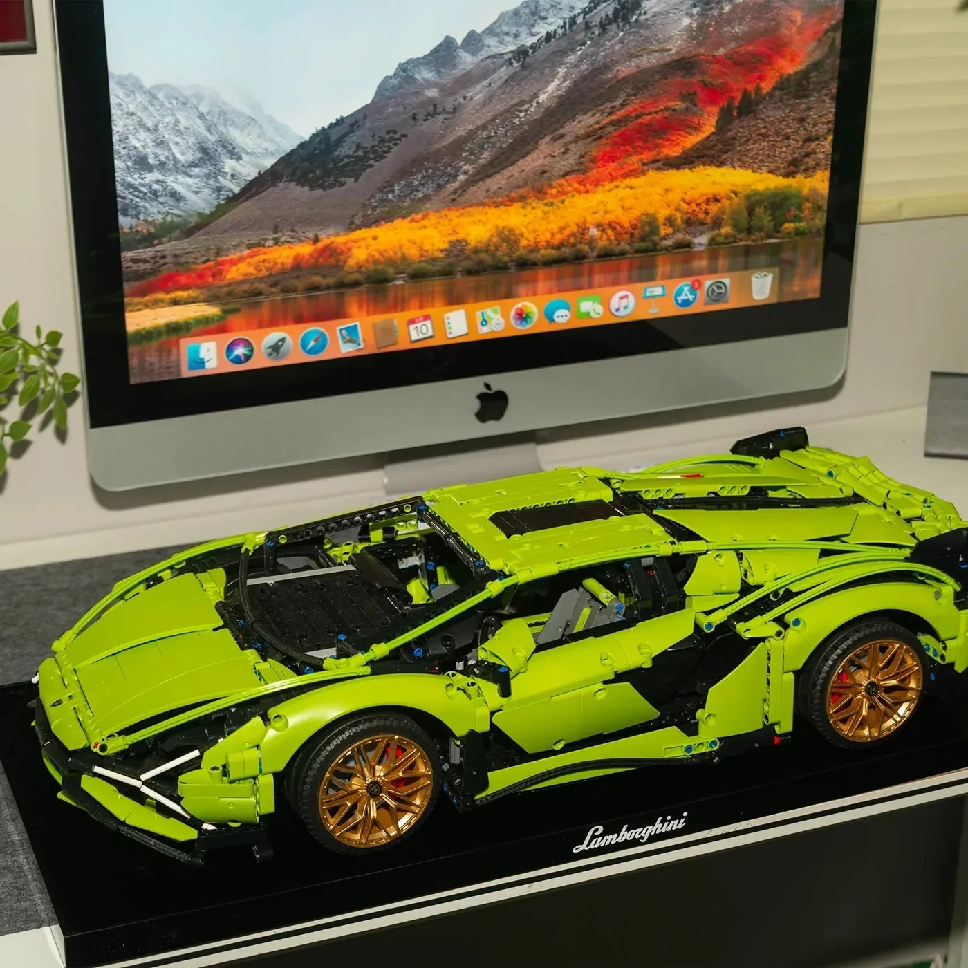 Eksponavimo dėžė LEGO lenktyniniams automobiliams (mastelis 1:8) 42172/42143/42083/42056/42115/42232 — 11