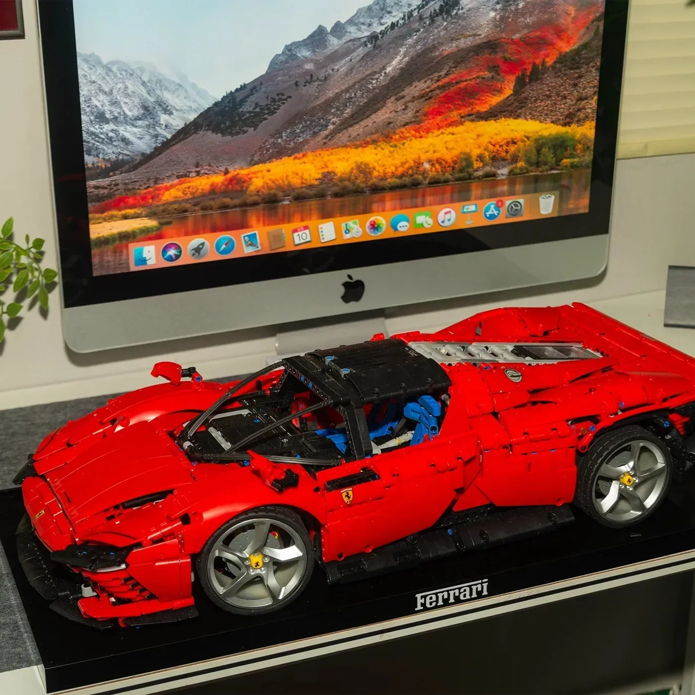 Eksponavimo dėžė LEGO lenktyniniams automobiliams (mastelis 1:8) 42172/42143/42083/42056/42115/42232 — 16