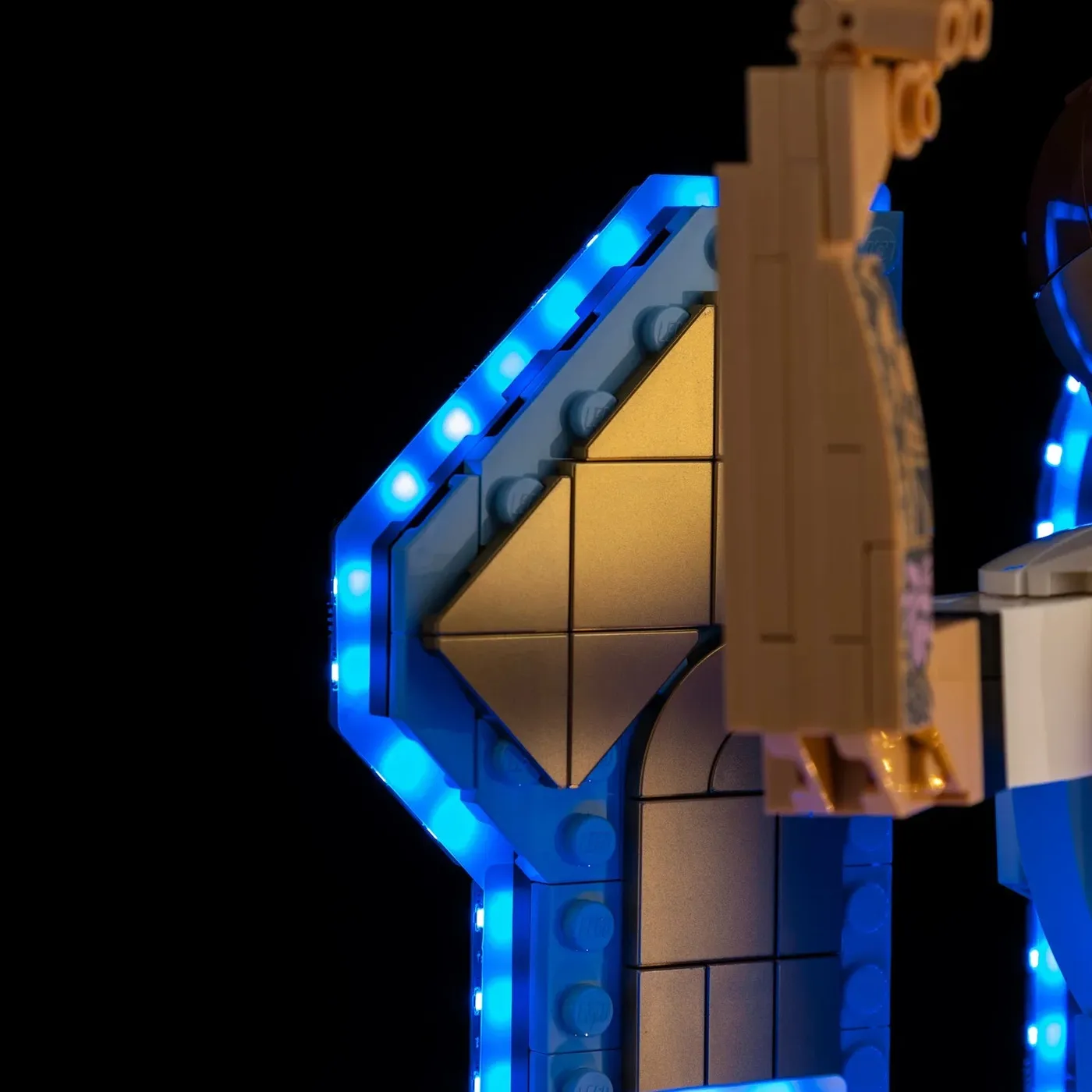 Premium-belysningskit kompatibelt med LEGO® Editions Lionel Messi – Soccer Legend 43015 — 24
