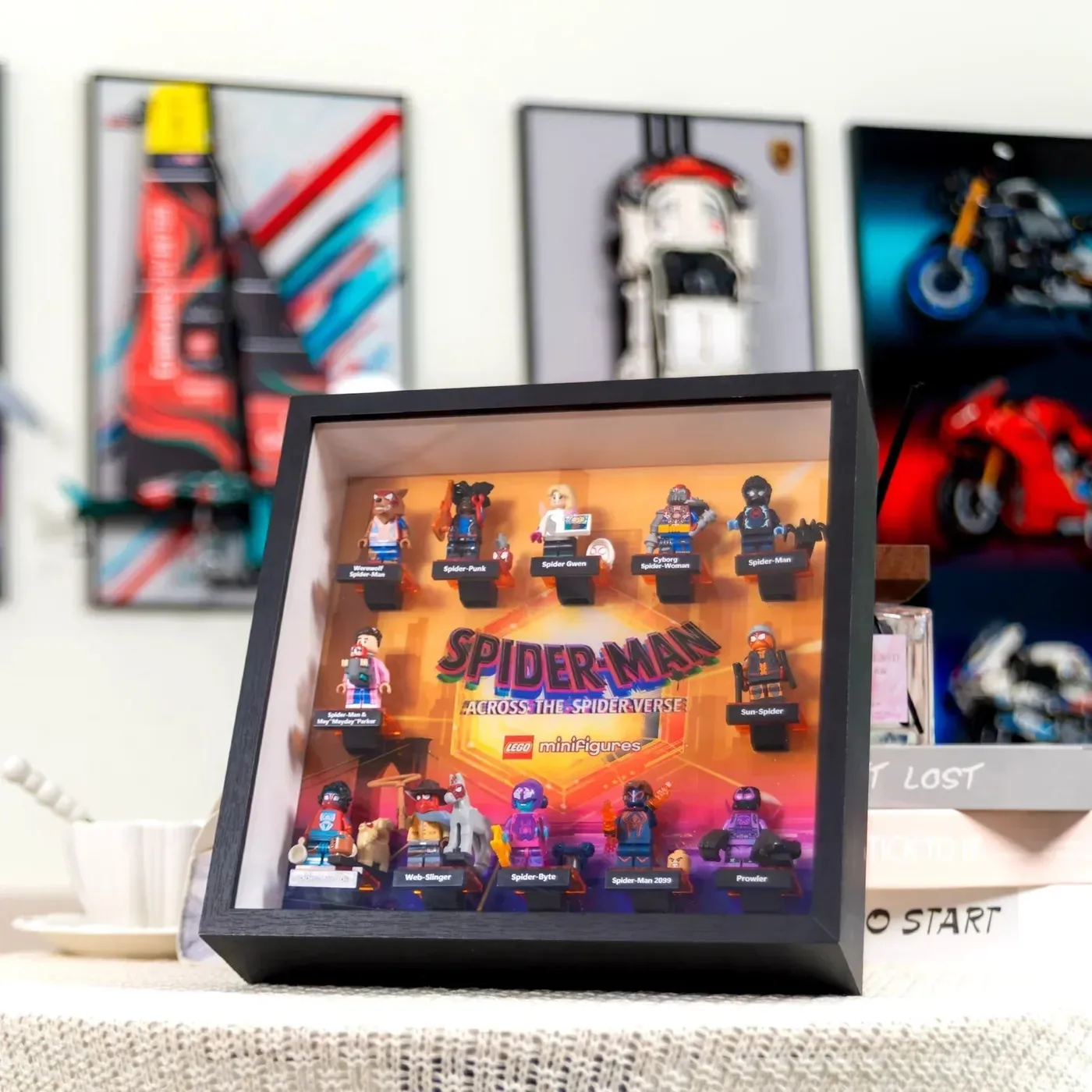 Displayrahmen LEGO Marvel Spider-Man Across the Spider-Verse 71050 — 5