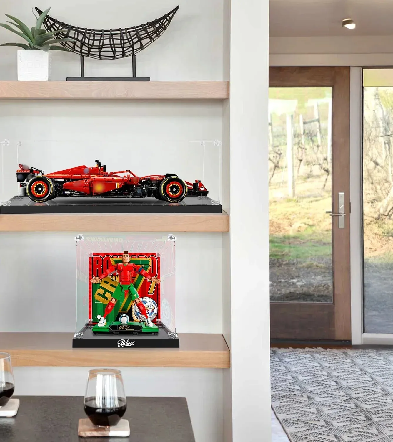 Display Case for LEGO® Cristiano Ronaldo – Soccer Legend 43016 — 6