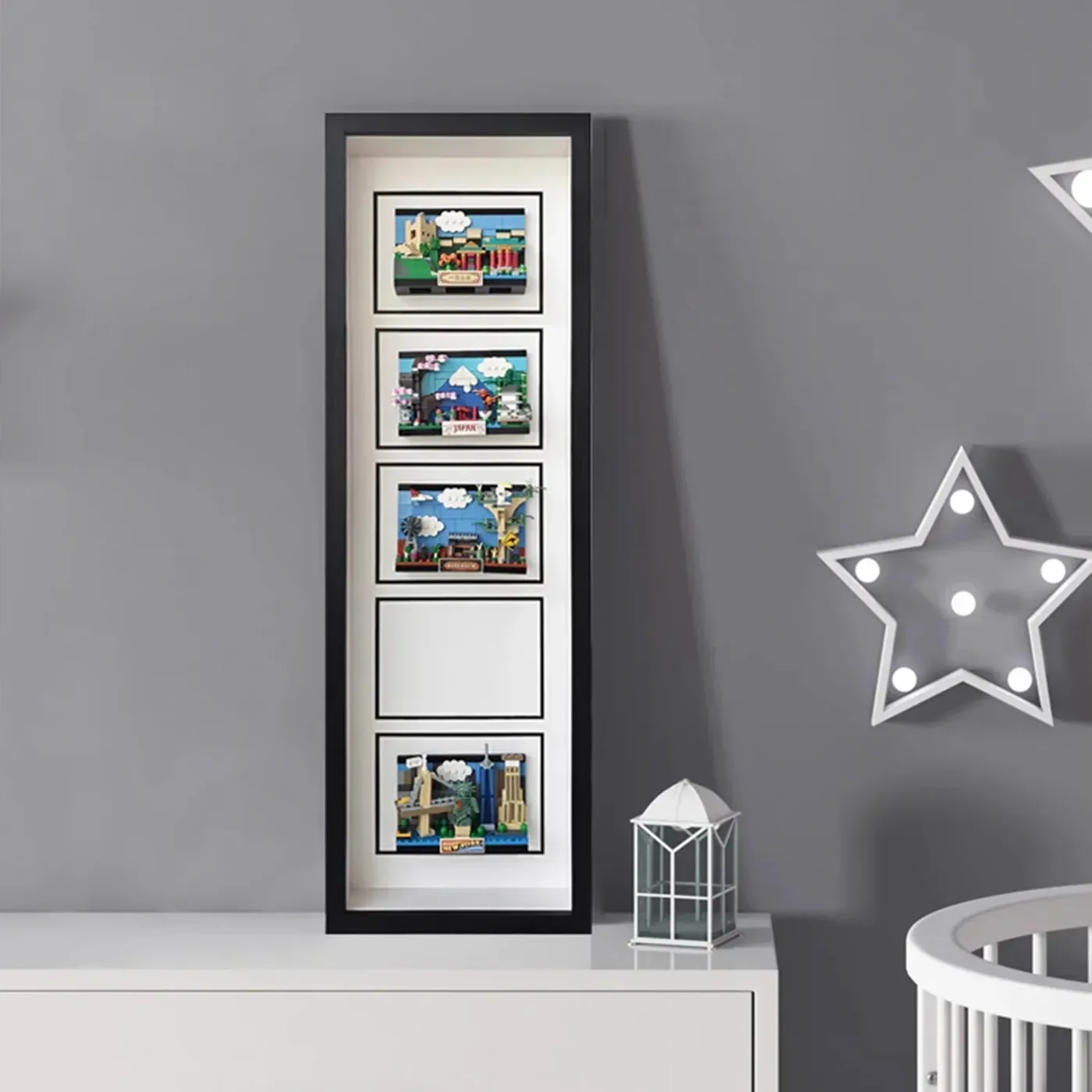 Sieninis eksponavimo rėmas vertikaliems LEGO™ City atvirukams — 6