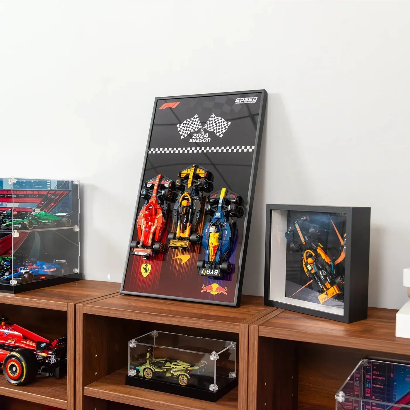 Ramka ścienna do samochodów F1 LEGO Speed Champion (1:32) Triple Racer 2024 — 2
