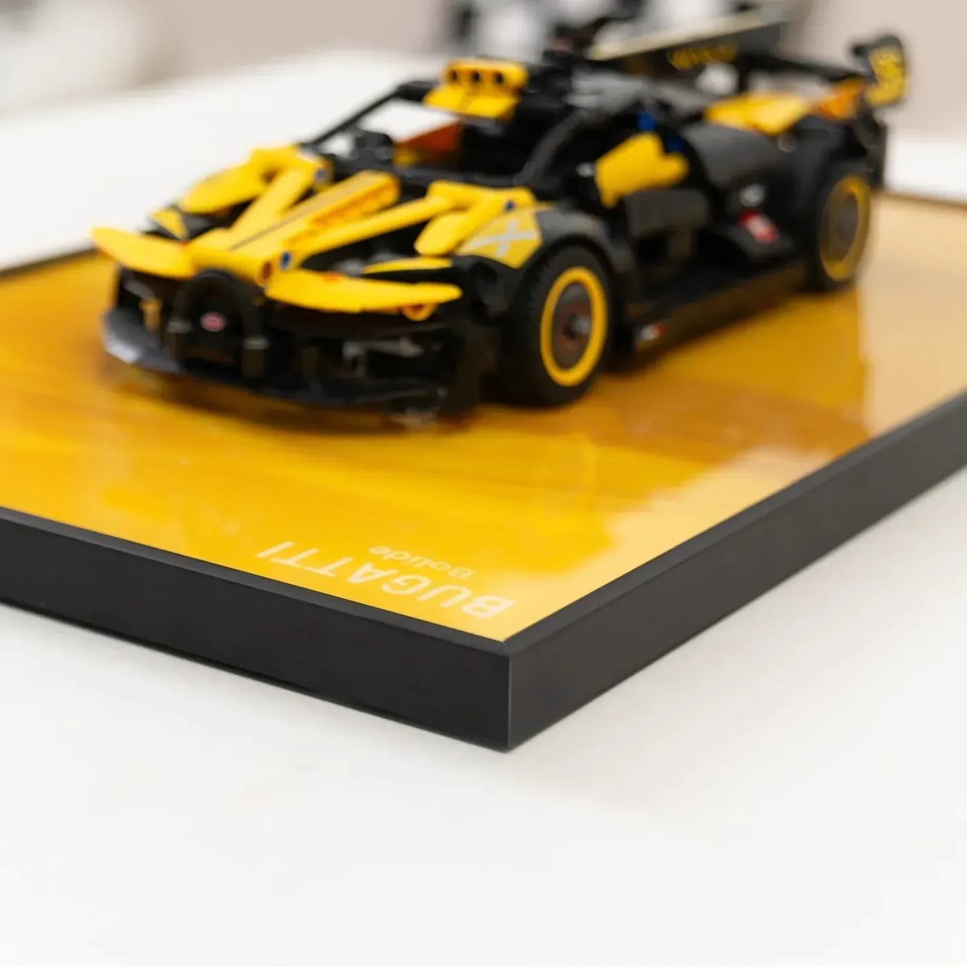 Wall Frame for LEGO Technic Bugatti Bolide 42151 — 2
