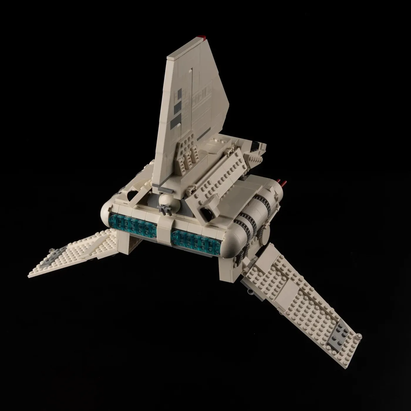 Zestaw oświetlenia Premium kompatybilny z LEGO Star Wars™ Imperial Lambda-Class Shuttle 75459 — 3