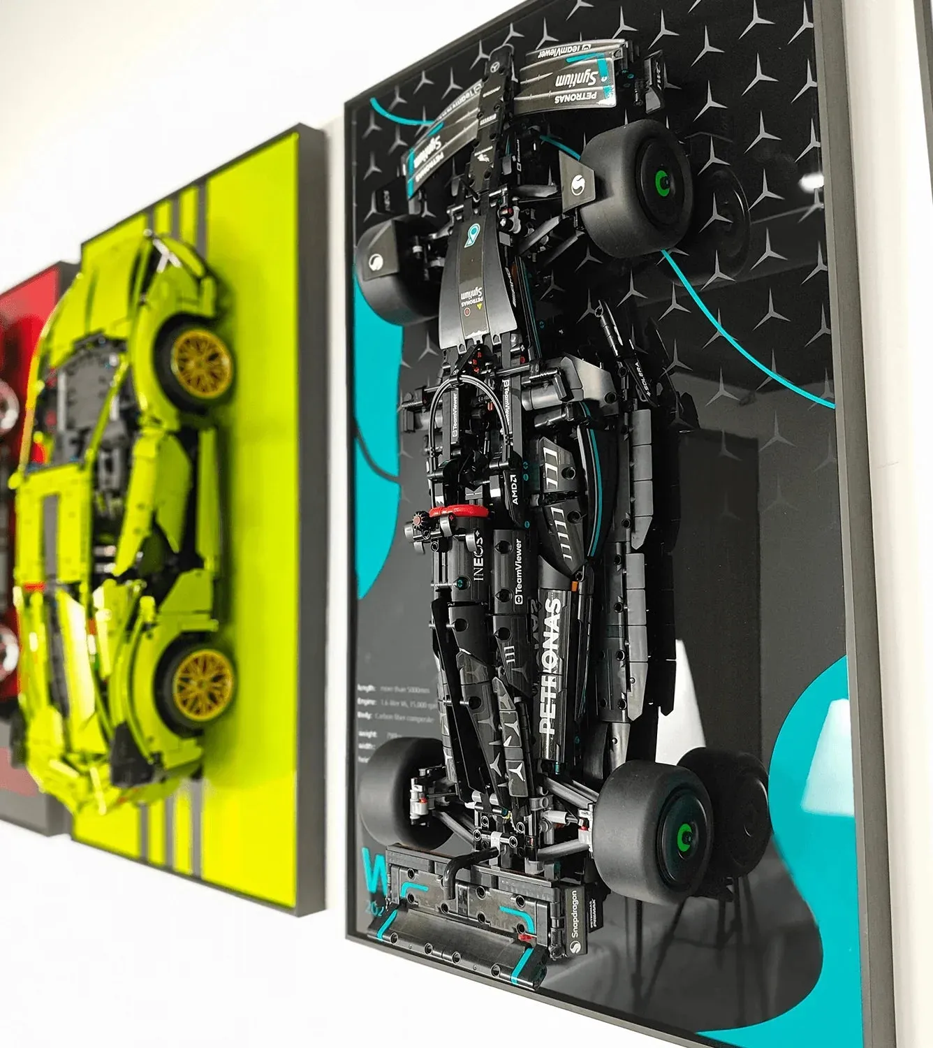 Sieninis eksponavimo rėmas LEGO Mercedes-AMG F1 W14 E (42171) — 4
