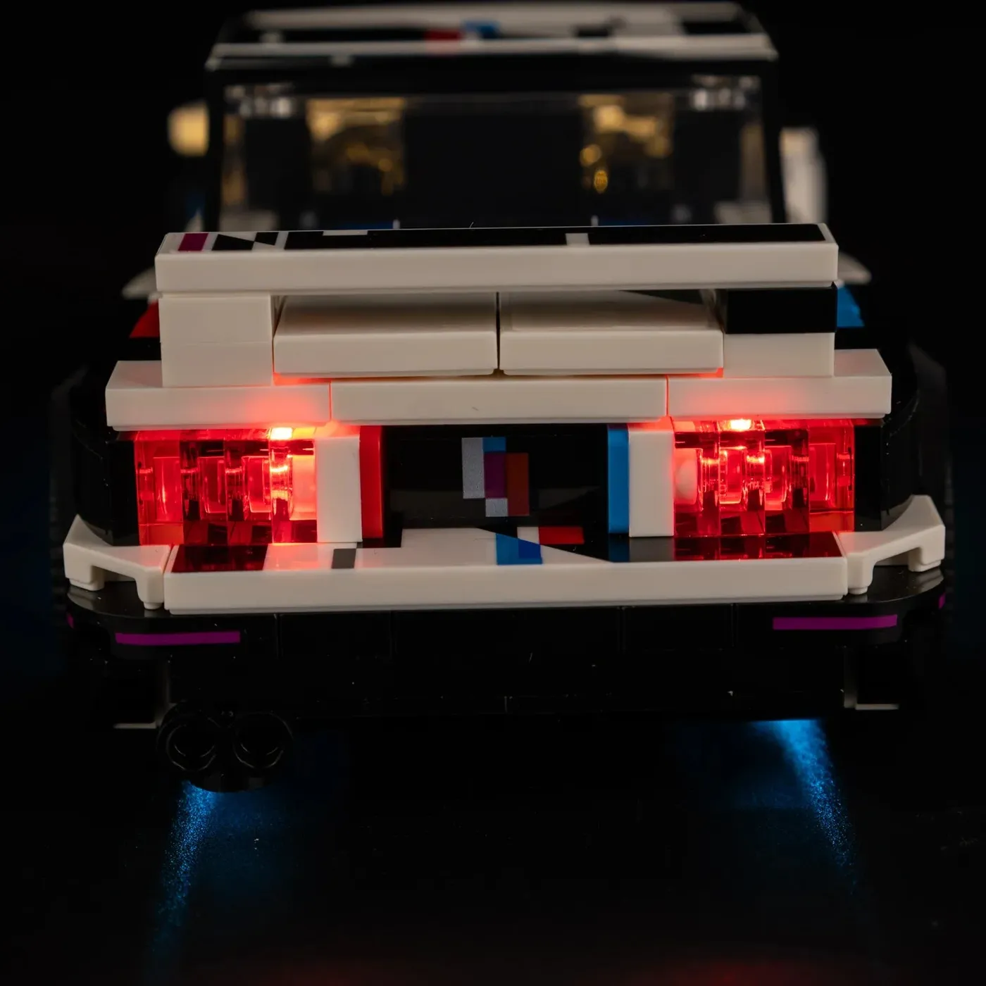 Premium-belysningskit kompatibelt med LEGO® Speed Champions BMW M3 (E30) 77263 — 18
