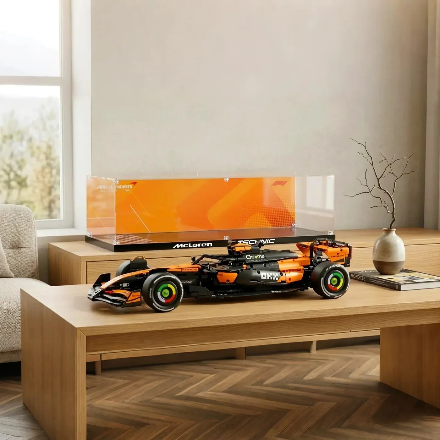 Premium eksponavimo dėžė, suderinama su LEGO® Technic™ McLaren MCL39 F1® Race Car 42228 — 7