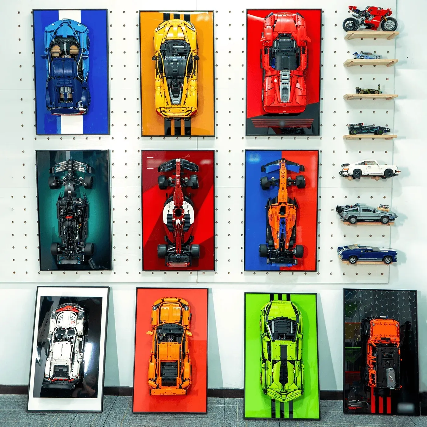 Sieninis eksponavimo rėmas LEGO Technic Mercedes-Benz G500 PROFESSIONAL Line 42177 — 13