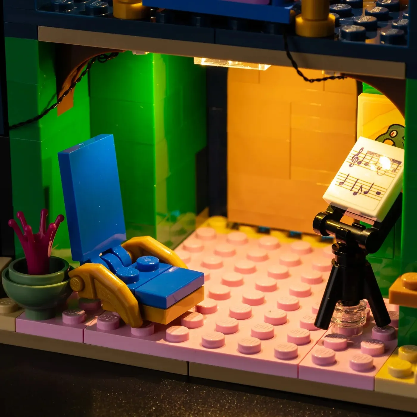 Premium apšvietimo rinkinys, suderinamas su LEGO® Icons SpongeBob SquarePants: Bikini Bottom 11386 — 22