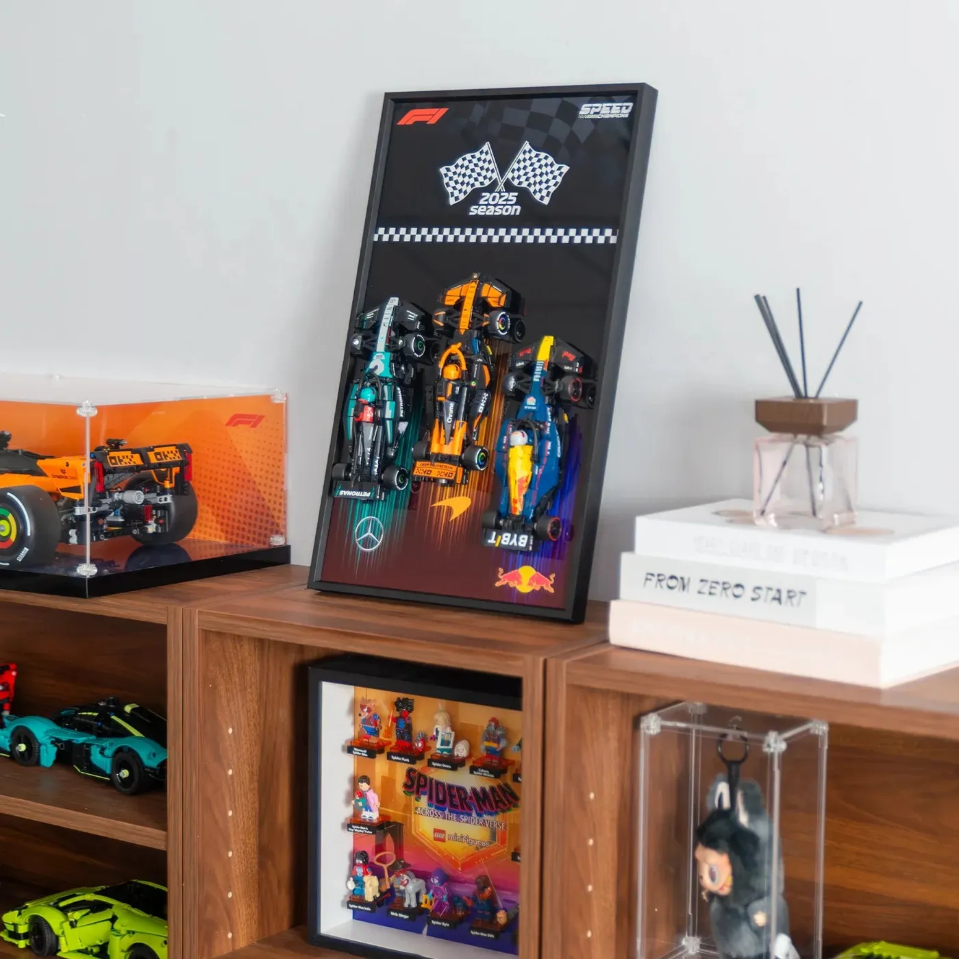 Wandrahmen kompatibel mit LEGO® Speed Champion F1 Car (1:32) Triple Racer 2025 — 10