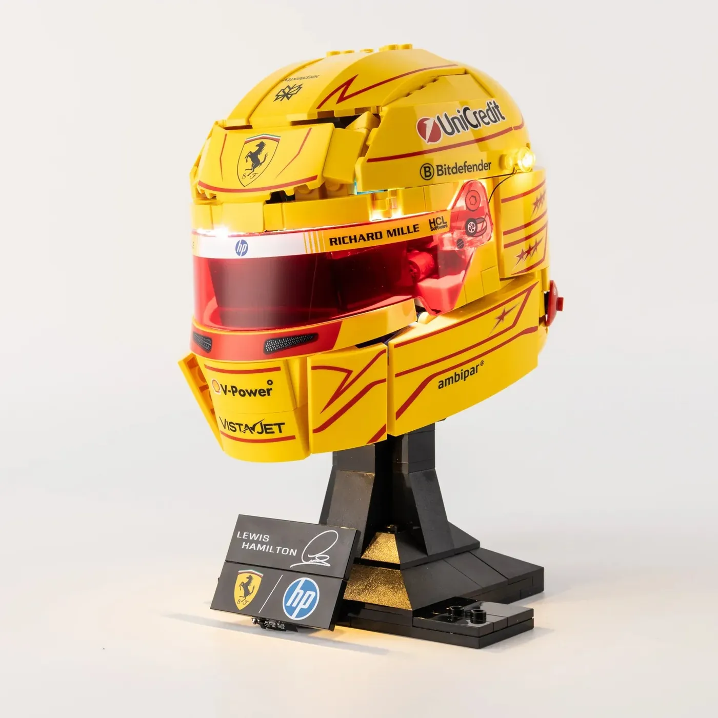 Premium belysningskit kompatibel med LEGO® Editions Scuderia Ferrari HP Lewis Hamilton Helmet 43022 — 13