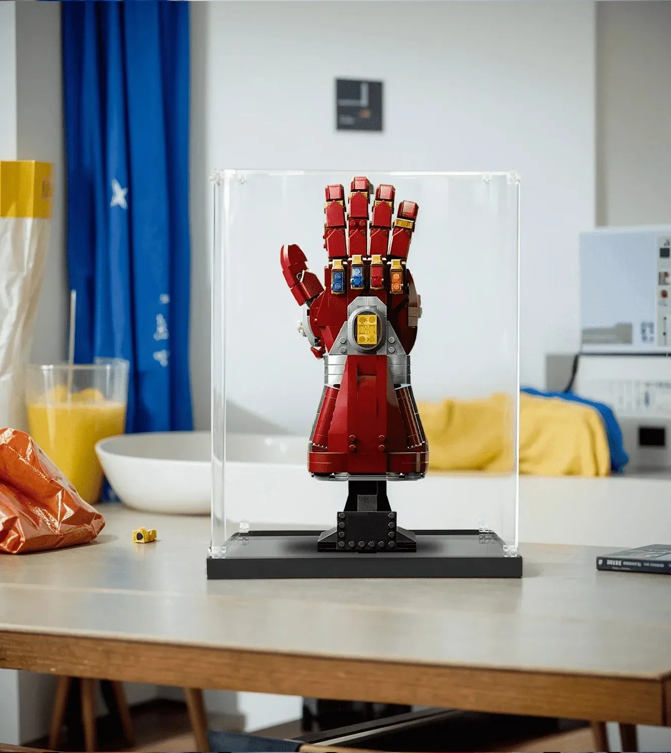 Display case for LEGO The Avengers Nano Gauntlet 76223 — 6