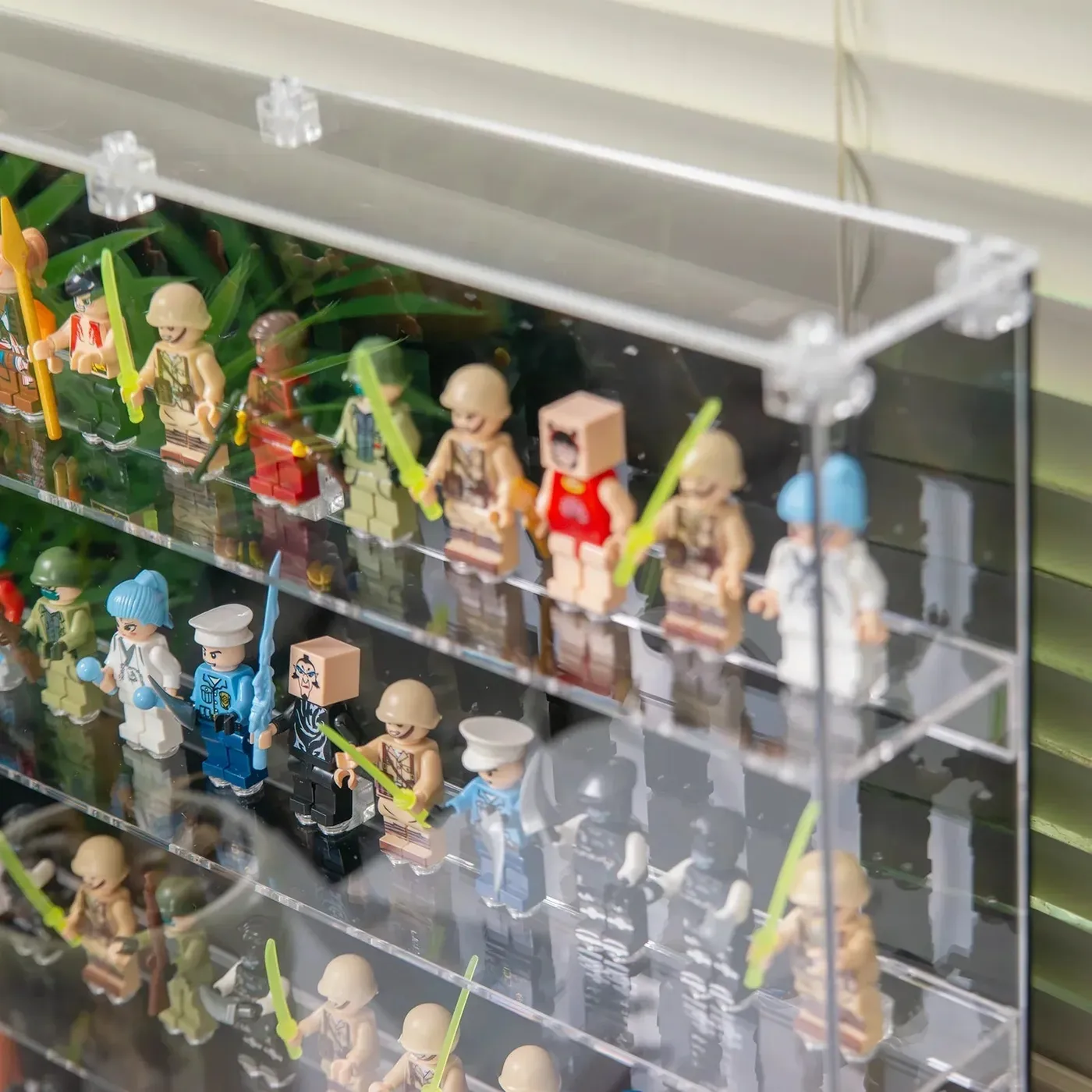 Eksponavimo dėžė minifigūrėlėms – telpa iki 60 figūrėlių — 8