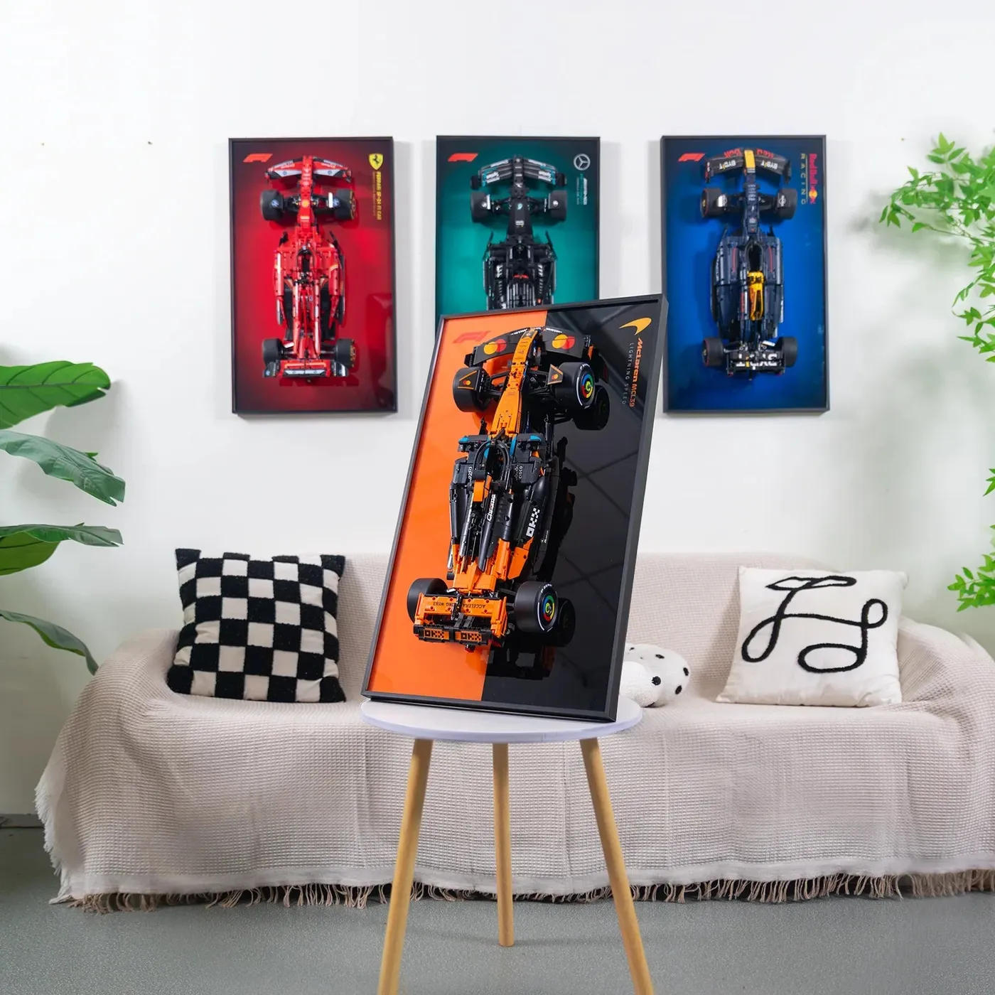 Premium sieninis eksponavimo rėmas, skirtas LEGO Technic McLaren MCL39 F1 Car (42228) — 5