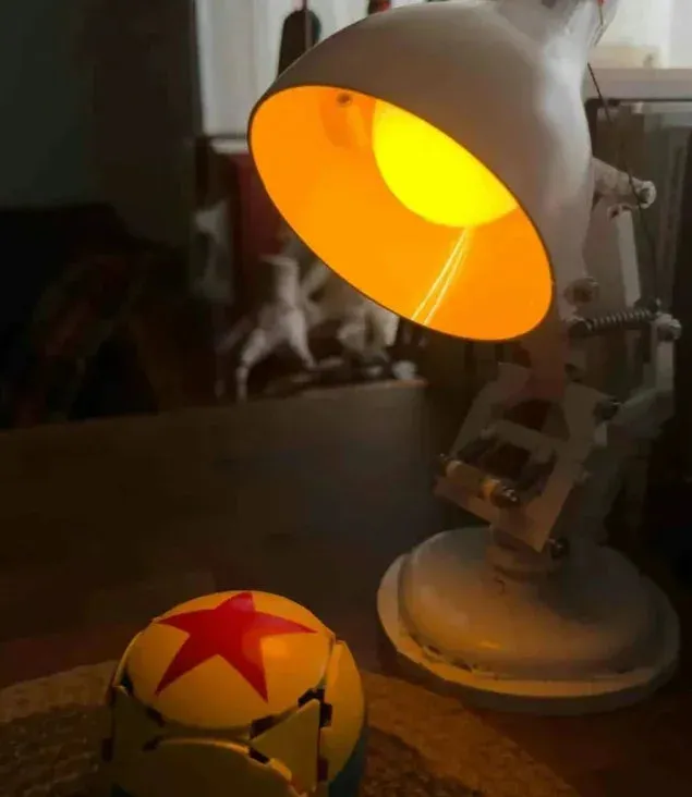 LEGO Pixar Luxo Jr. Lamp – Adjustable & Nostalgic Desk Decor "Buildable Pixar lamp with posable head and stand – a charming LEGO set for Disney fans."