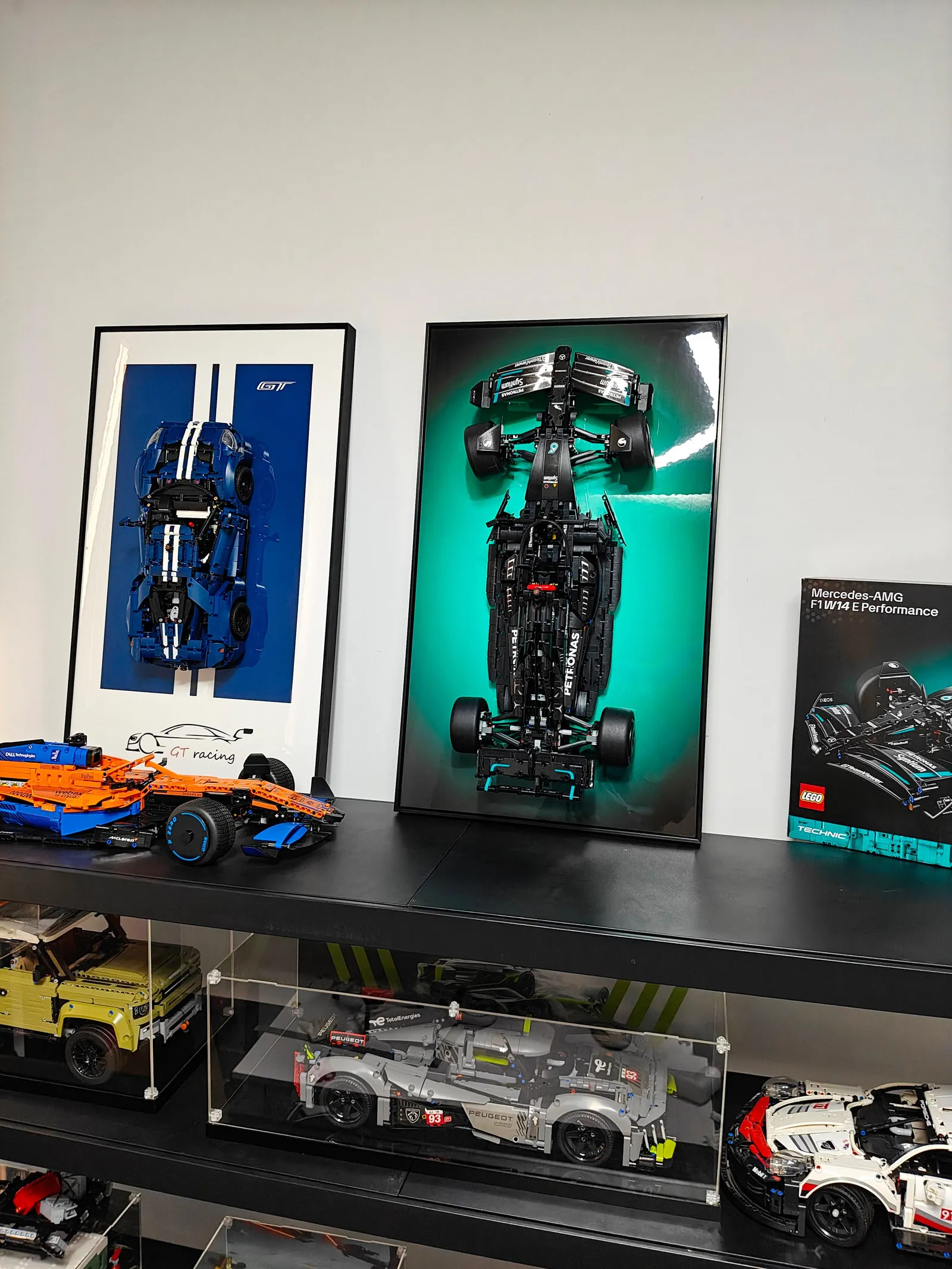 Stilvolle LEGO-Display-Wandrahmen: Deine Sammlung in Kunst verwandeln