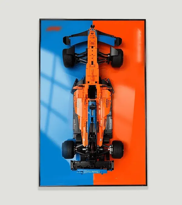 Display wall display frame for Lego 42141 Technic™ McLaren Formula 1™ Race Car